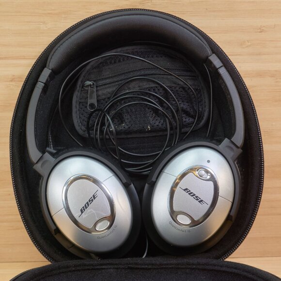 Bose QuietComfort 15 QC15 / Wired Noise-Canceling Headphones / Tested & Working - Picture 1 of 10